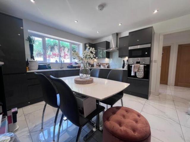 Bungalow for rent in West Midlands