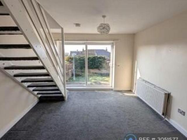 Bungalow for rent in Huddersfield, West Yorkshire