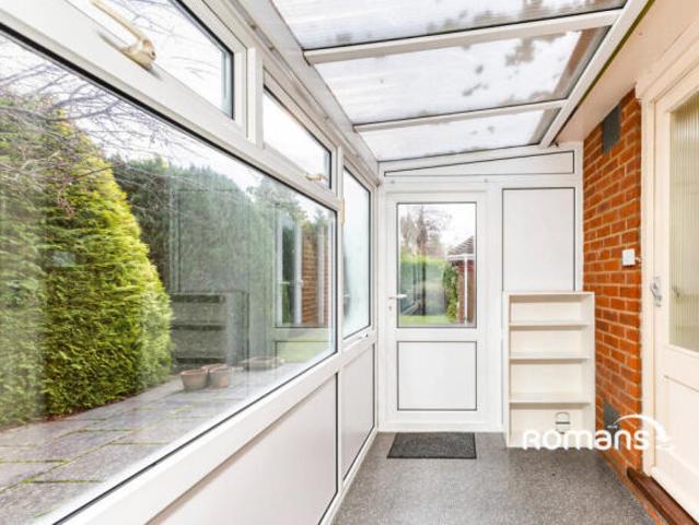 Bungalow for rent in Reading