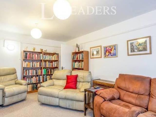 House for rent in West Sussex