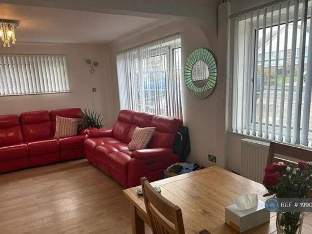 House for rent in Midway, Kent