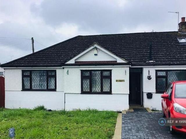 House for rent in Pinner, Greater London