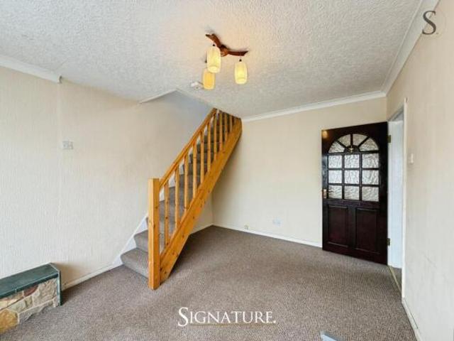Bungalow for rent in Elmfield, Leicestershire