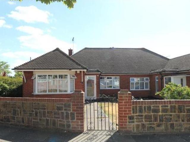 House for rent in Alton Barnes