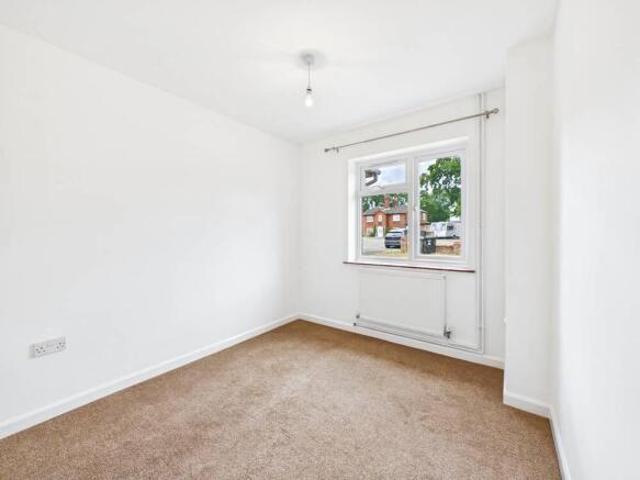 Bungalow for rent in Rushmere, Key Street