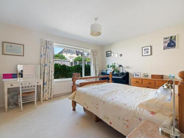 Bungalow for rent in South Lane, West Yorkshire