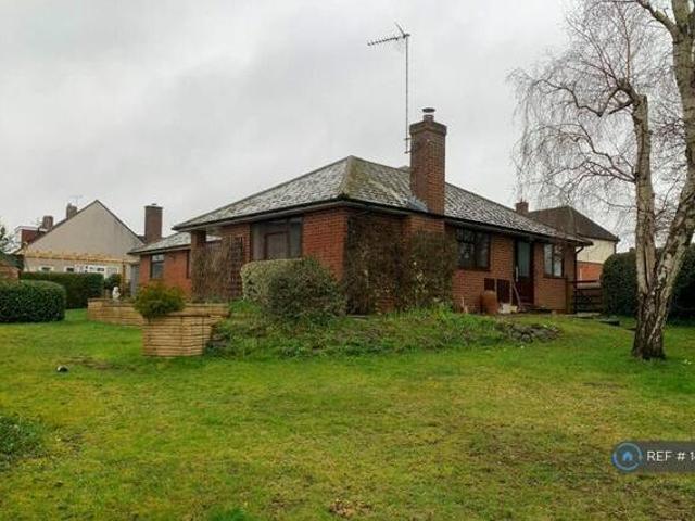 House for rent in Lyons, Greater London