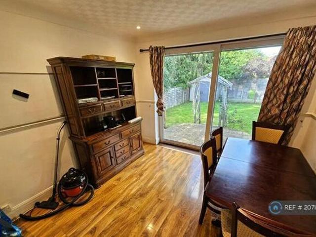 House for rent in Woking, Surrey