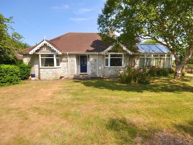 Bungalow for sale in Tincleton, East Dorset