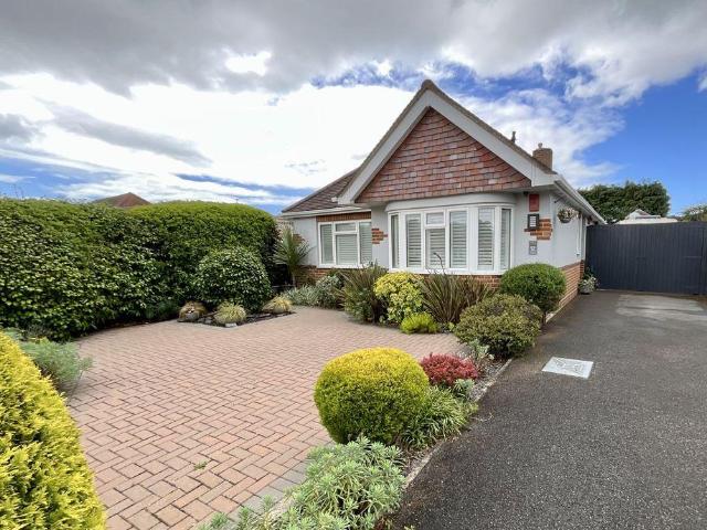 Bungalow for sale in Holdenhurst, Bournemouth
