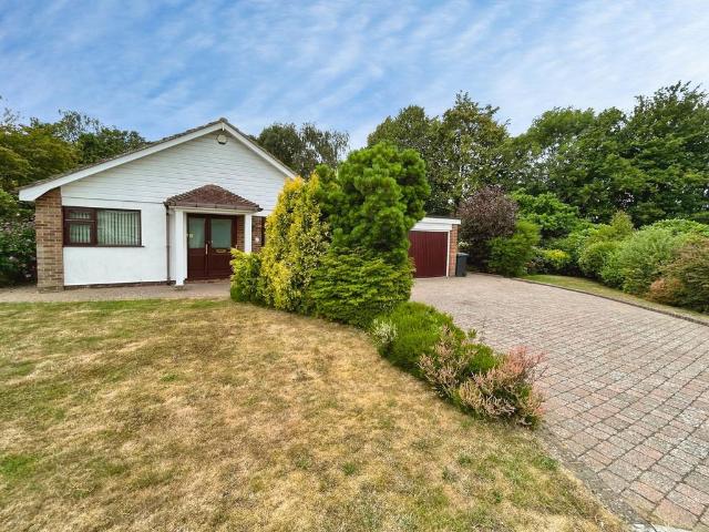 Bungalow for sale in Culverstone Green, Hamerton