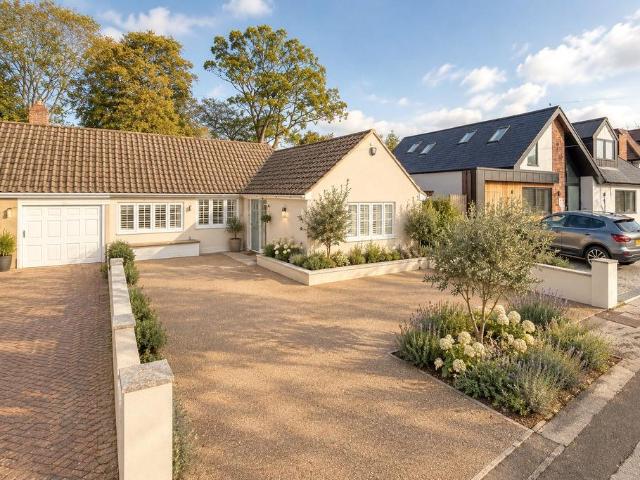 Bungalow for sale in Southdown, St Albans