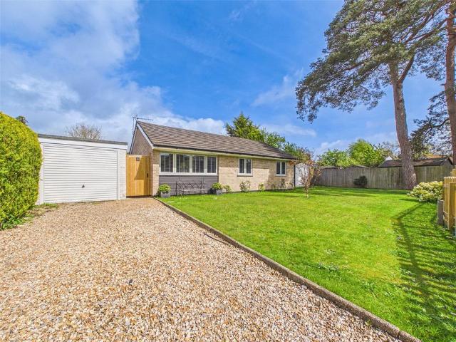Bungalow for sale in Ashurst Bridge, Hampshire