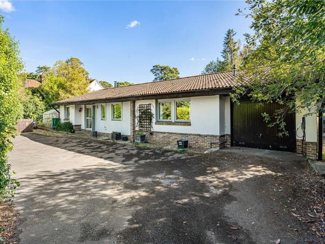 Bungalow for sale in Cootham, Horsham