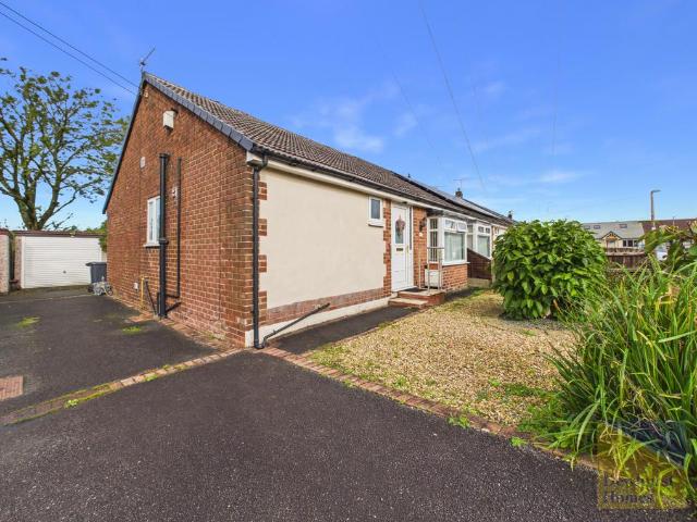 Bungalow for sale in Ingol, Preston