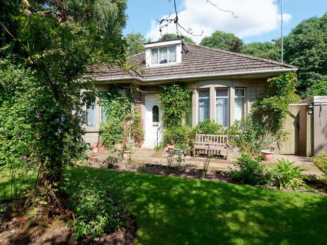 Bungalow for sale in Shortroods, Glenburn