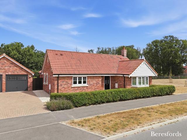 Bungalow for sale in Dale Hill, Essex