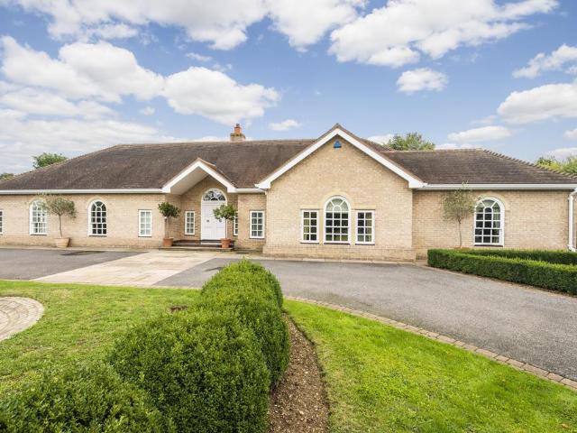 Bungalow for sale in Huntingdon, Cambridgeshire