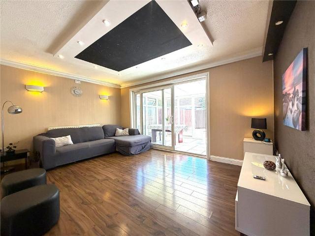 Bungalow for sale in Wexham Court, Slough