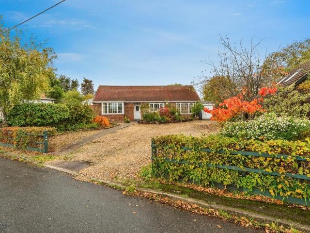 Bungalow for sale in Ashurst Bridge, Hampshire