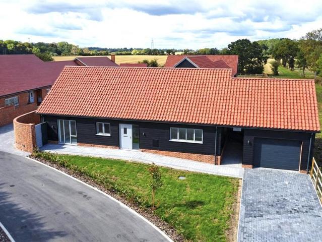 Bungalow for sale in Hintlesham, Babergh