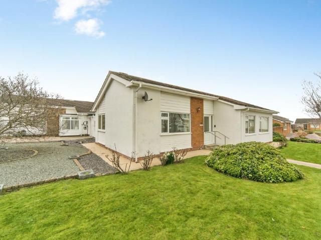 Bungalow for sale in Penrhyn Bay, Wales