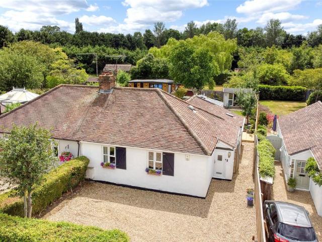 Bungalow for sale in Windsor, Cranbourne