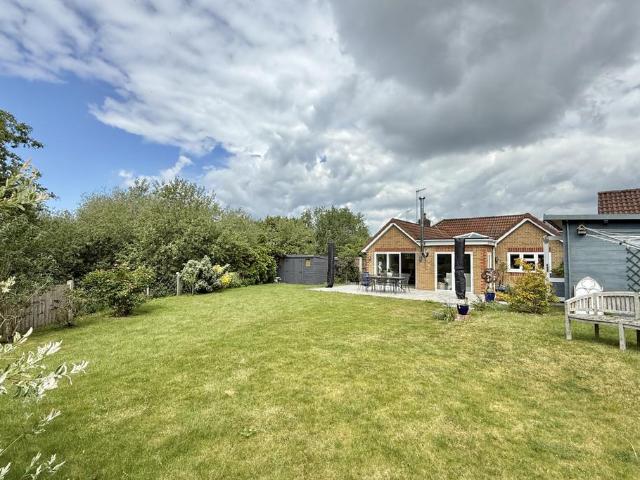 Bungalow for sale in Ringwood, Ashurst Bridge