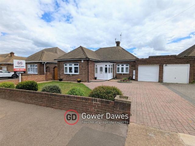 Bungalow for sale in Chadwell St Mary, Essex