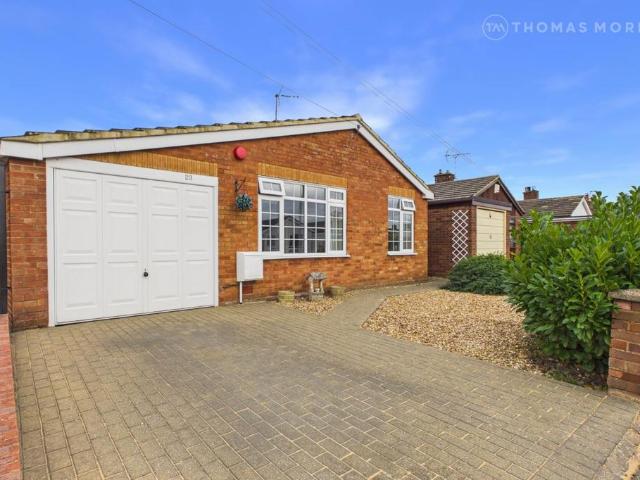 Bungalow for sale in Eynesbury, Huntingdonshire