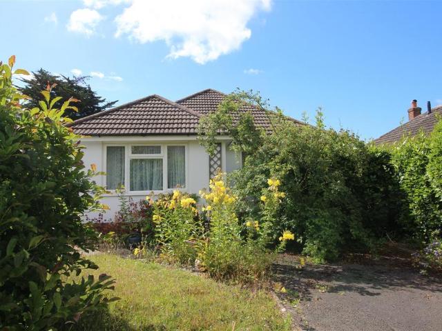 Bungalow for sale in Old Milton, Ashurst Bridge