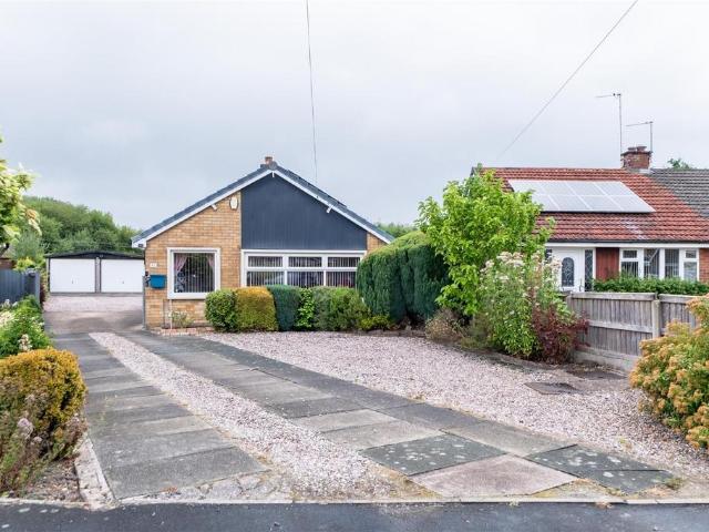 Bungalow for sale in Clive, Winsford