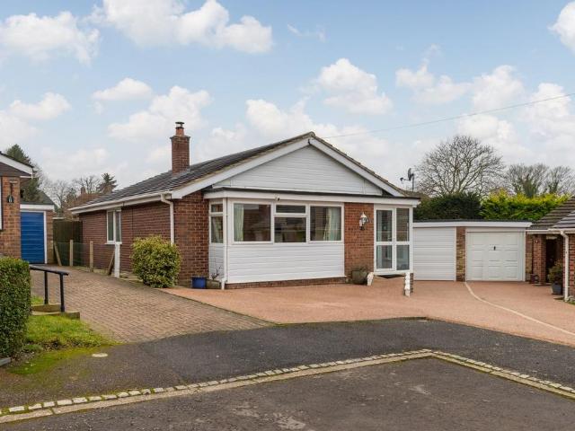 Bungalow for sale in Bedfordshire