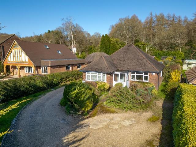 Bungalow for sale in Penn, Tylers Green