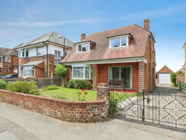 Bungalow for sale in Alder Hills, Poole