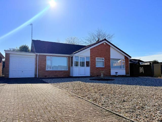 Bungalow for sale in Galmington, Rumwell