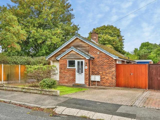 Bungalow for sale in Silverdale, Haddon