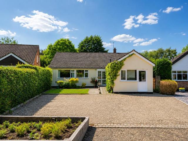 Bungalow for sale in Bramhall, Greater Manchester