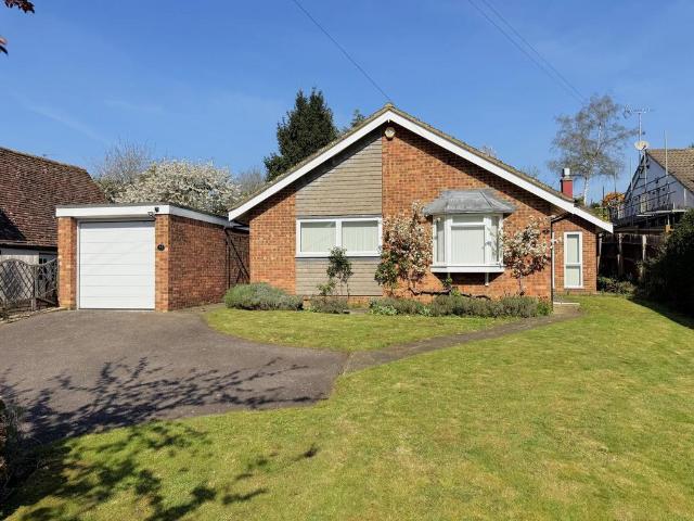 Bungalow for sale in Clophill, Bedfordshire