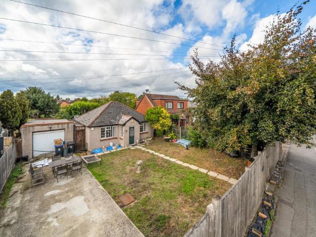 Bungalow for sale in Beeches Community Board, Burnham