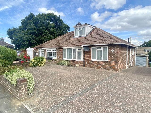 Bungalow for sale in Fareham, Hampshire