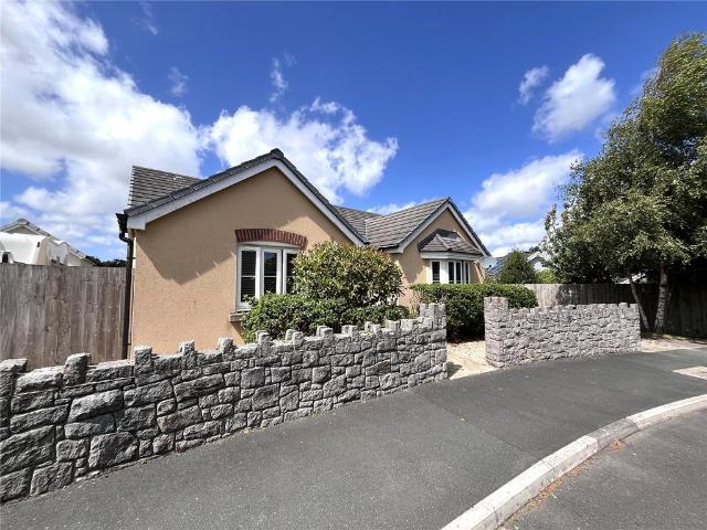 Bungalow for sale in Lamphey