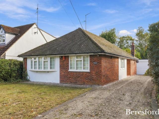 Bungalow for sale in Hook End Farm, Brentwood
