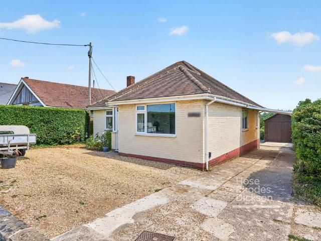 Bungalow for sale in Parkhurst, Shide