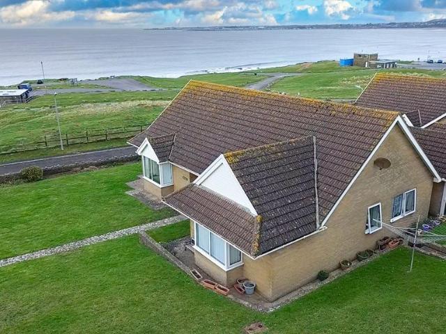 House for sale in Ogmore-by-sea, Wales