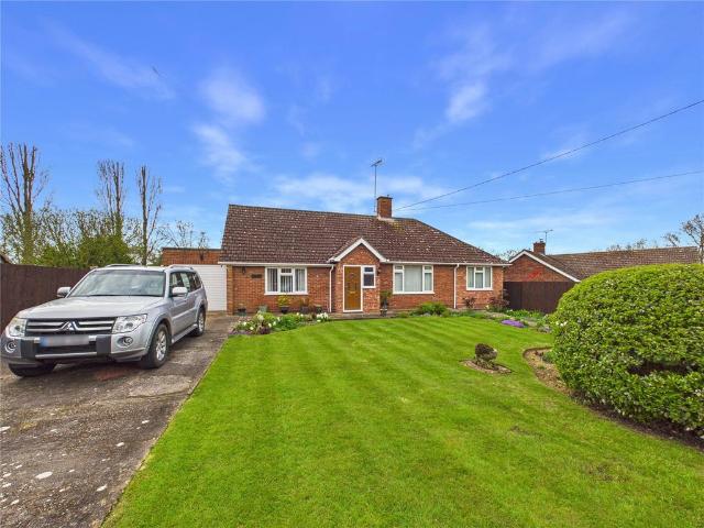 Bungalow for sale in Chelmondiston, Suffolk