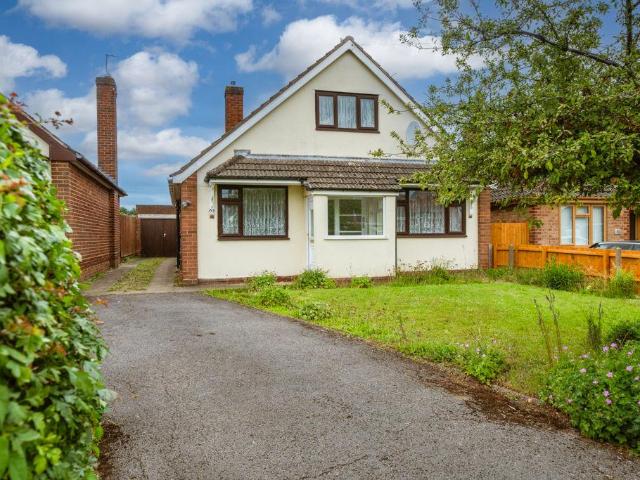 Bungalow for sale in Wall Heath, West Midlands
