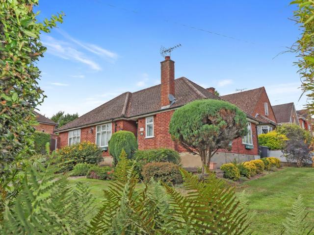 Bungalow for sale in North Watford, Hertfordshire