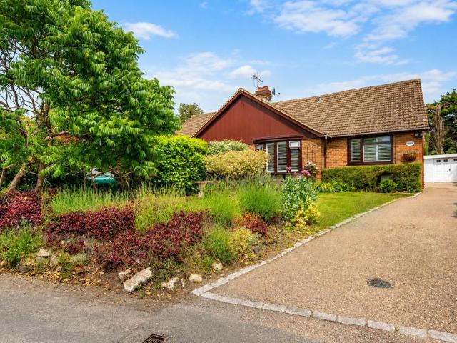 Bungalow for sale in Bourne Vale, Kent