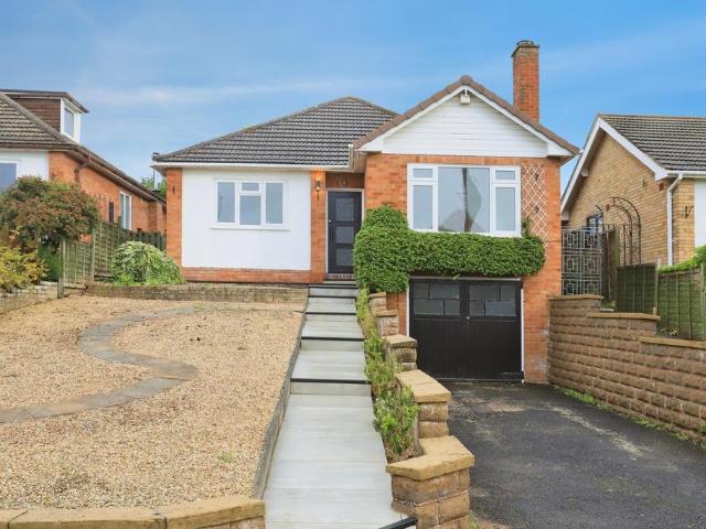 Bungalow for sale in Habberley, Wyre Forest